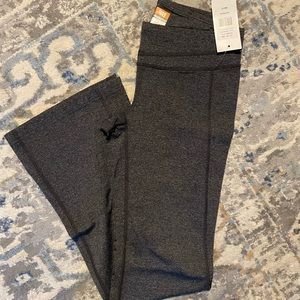 NWT LUCY HATHA PANT SIZE SMALL